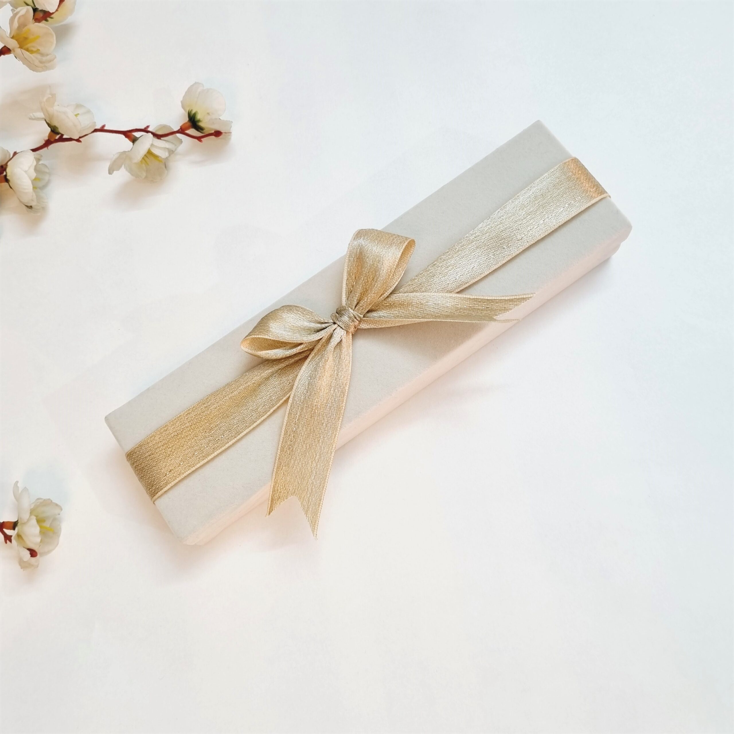 Velvet Mini Quran Pearl Tasbeeh Decorated Box Gift Set | Eid Favor Wedding  Favors Baby Shower Graduation Muslim - Yahoo Shopping